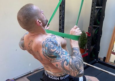 Banded lat pull